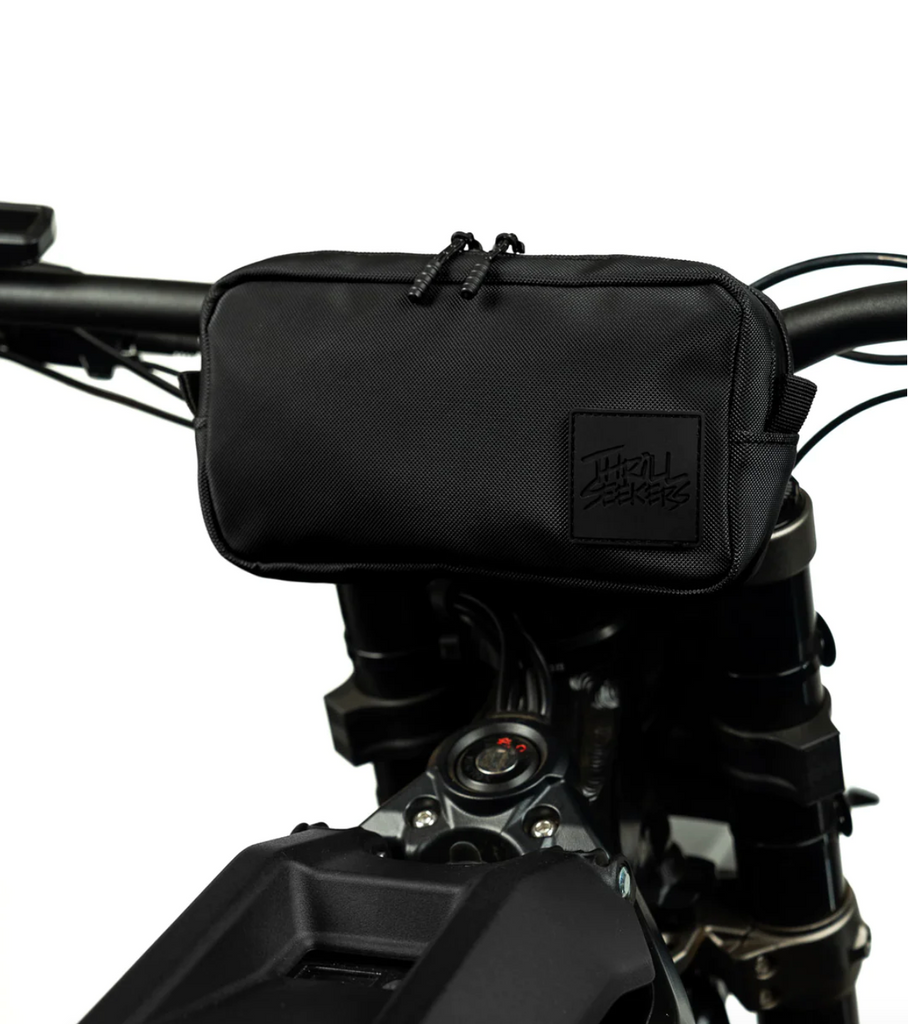 Thrill Seekers Bar Bag V2 (Black).